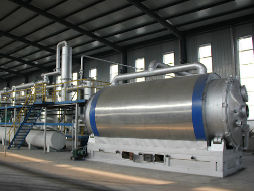 What is a pyrolysis machine?