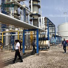 تنقية الزيوت الصناعية ترجمة "تنقية الزيوت الصناعية" تُترجم إلى الإنجليزية كـ "Industrial Oil Purification." إذا كنت بحاجة إلى ترجمة إضافية